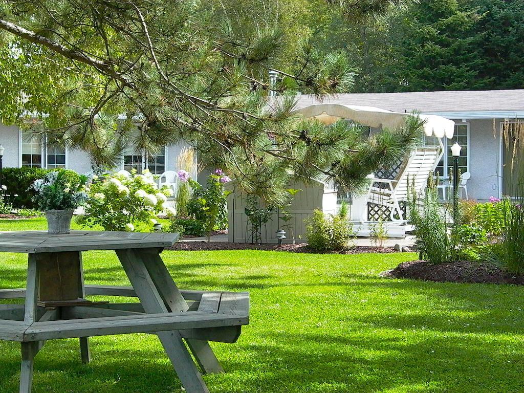 Motel La Cheminée Saint-Jerome Exterior foto